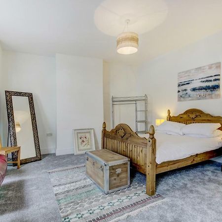 Lovely 3 Bed House In Bristolヴィラ エクステリア 写真