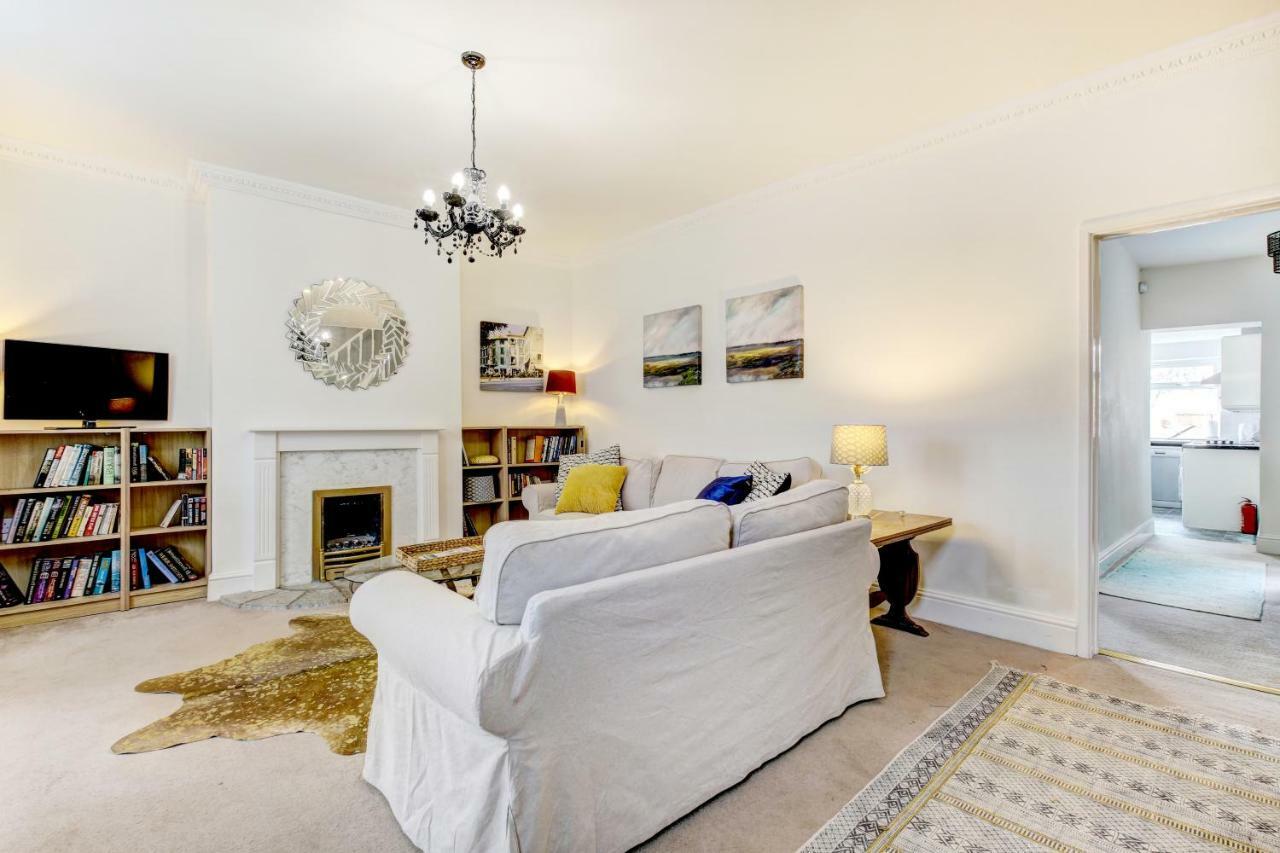 Lovely 3 Bed House In Bristolヴィラ エクステリア 写真