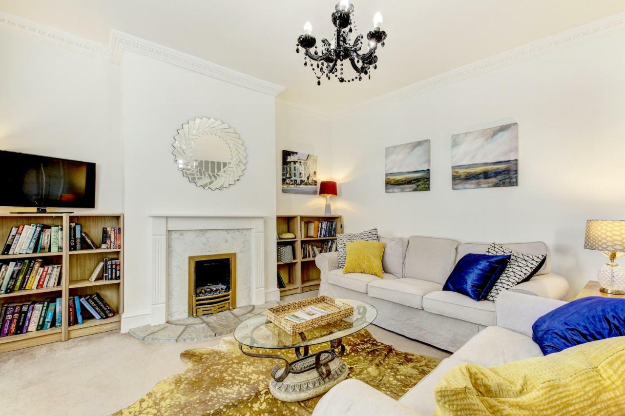 Lovely 3 Bed House In Bristolヴィラ エクステリア 写真